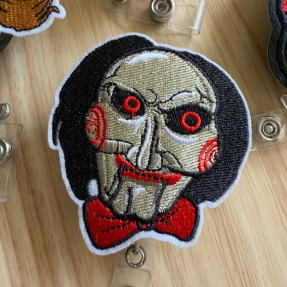 Vintage Horror Movie Badge Reel Set Saw Pennywise Sugar & Skull Designs Patches - Picture 7 of 10